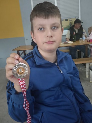 59286247_419321552187574_5546426285363822592_n